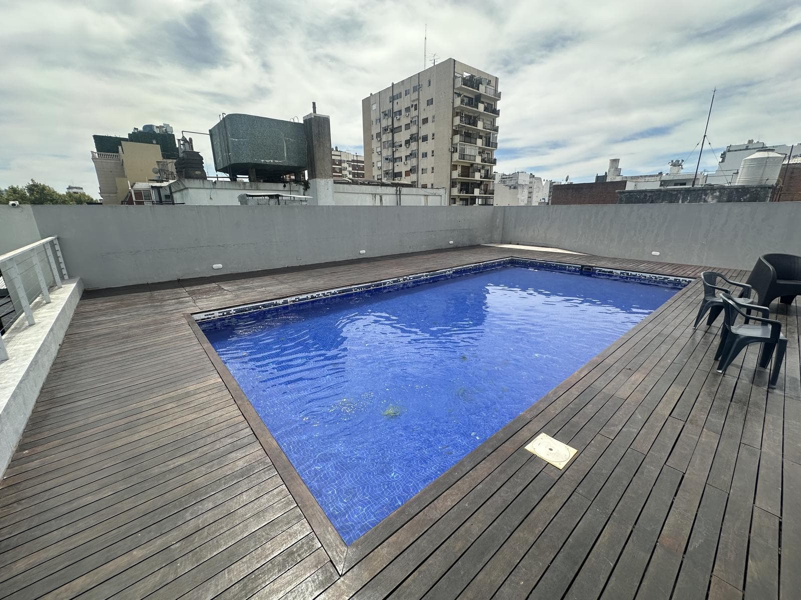Oficina · Pileta · Gimnasio · Sala de Reuniones · Ciudad de la Paz 350